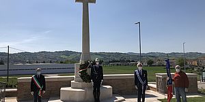 foto monumento caduti